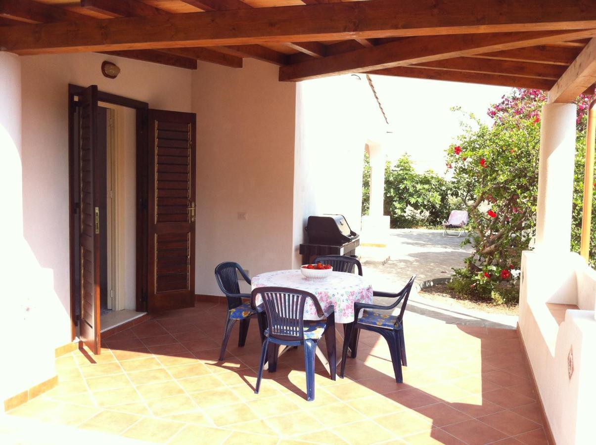 Villa By The Vulcano - 70Mq Plus Large Garden And Patio Extérieur photo